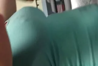 Một cô gái da đen nghịch ngợm vuốt ve một âm phim sex gai nhat ban hộ với sự sung sướng thực sự.