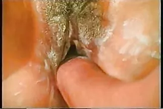 Hai cô bạn gái làm hài lòng anh gai nhat sẽ chàng bằng màn sex trong một cuộc hoan lạc nhỏ.