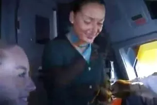 Nhà trị liệu xoa bóp đã nhét một con mulatto sex nhat lon dep vào một âm đạo ngon miệng.