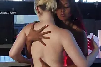 Vú Latina phim sex nhật thủ dâm bị chị hàng xóm thèm khát tình dục đụ mạnh