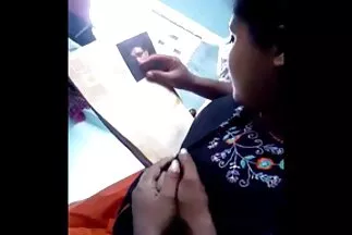 Một người phụ nữ cho một người tình hói đầu và tràn đầy sức phim sex nhat ban lam tinh sống.