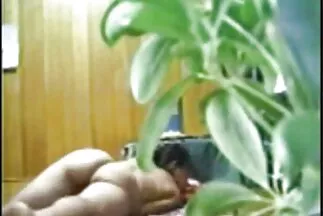 Có kinh nghiệm nghịch ngợm gai nhat thu dam chay nuoc liếm và đụ vợ trong âm hộ.