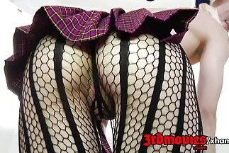Những con đĩ đang làm tình một cách cuồng nhiệt cùng với một chú chó phim sex gai gia nhat ban mạnh mẽ.