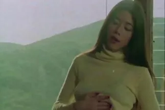 Nóng bỏng nam nhi fucks phim sex gai xinh nhat âm hộ trên bàn với hạt tiêu lớn.