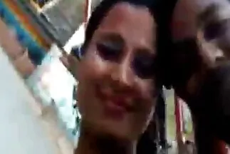 Fucks một cô gái tóc đỏ trong âm hộ và không che giấu ham muốn của mình. video sex gai nhat