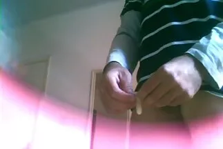 Dang hai chân phim sex da den dit gai nhat sang hai bên, cô gái tóc vàng vuốt ve âm vật.