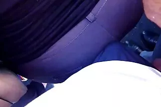 Một con gà gầy lấy tiền trong miệng một người đàn ông. phim sex nhật bản gái đẹp
