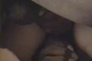 Giữa những người xa lạ, có một cuộc thủ dâm sex nhật bản 18 tuổi bằng lồn và dương vật trong xe.