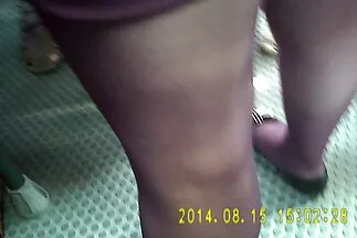 Tôi đi đến người mẹ đang ngủ trong phòng phim sex nhật bản lông nhiều ngủ và đụ ung thư trên giường.