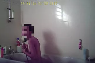 Xuất tinh vào lồn sau khi quan hệ tình dục tuyệt mát xa sex nhật bản vời trong phòng ngủ.
